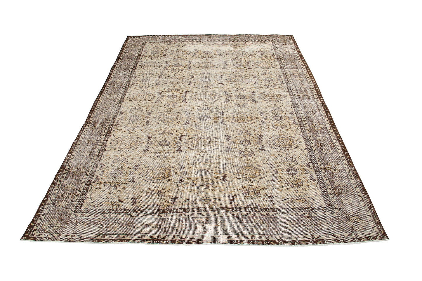 Vintage Wool Rug With a Traditional Floral Design