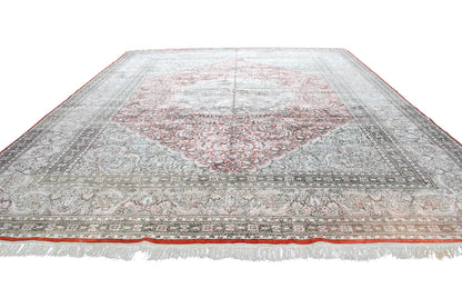 China Traditional Handmade Medallion Semi Antique Rug