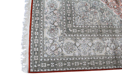 China Traditional Handmade Medallion Semi Antique Rug