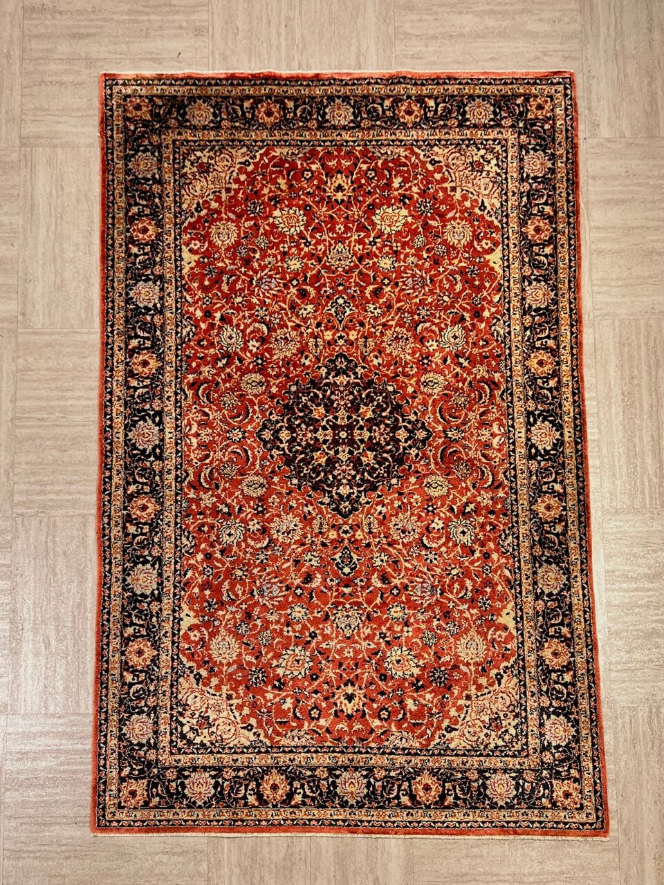 Traditional Medallion Kashmir Silk Rug Semi-Antique Carpet