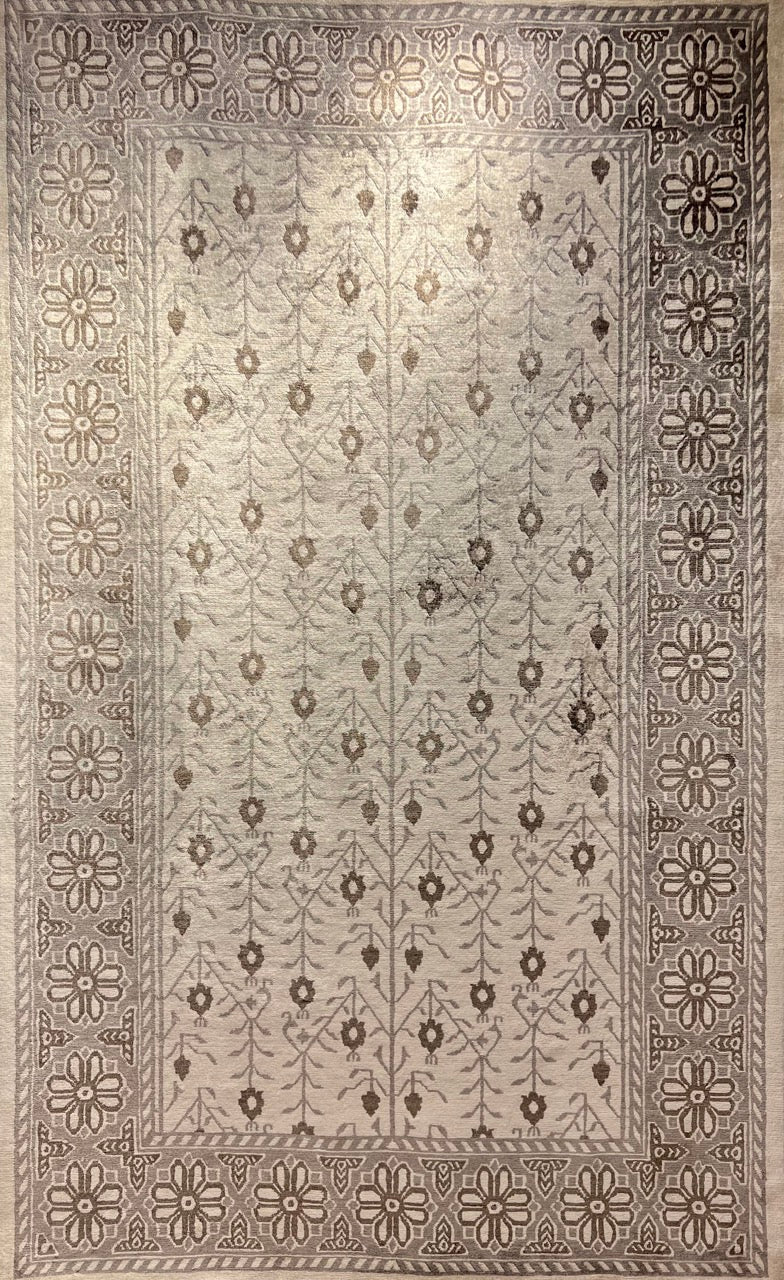 Modern Indian Handwoven Silk  Area Rug product image #27555866181802
