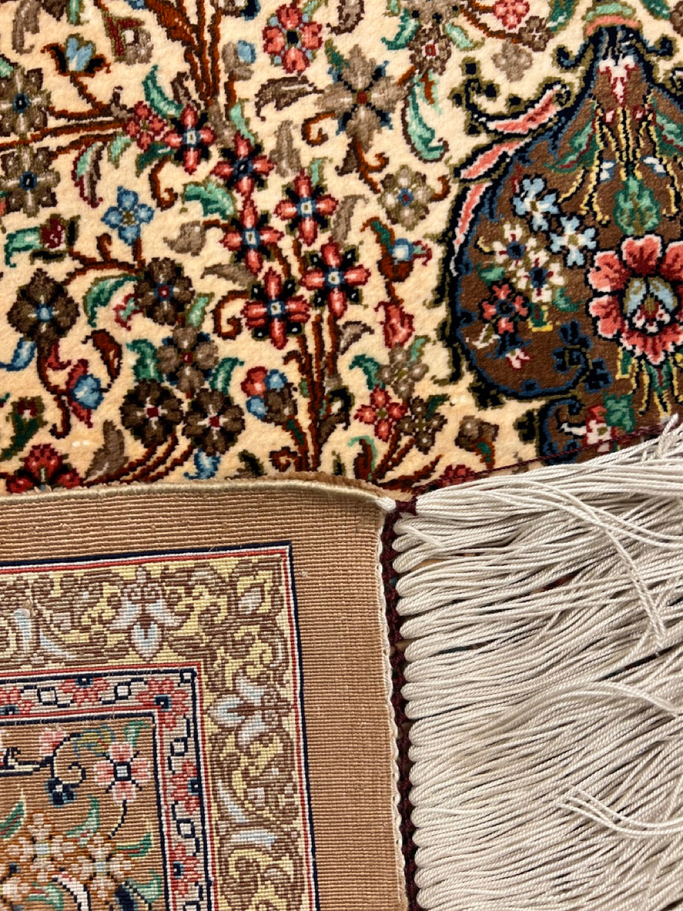 Fine Handmade Persian Medallion Maragh Silk Rug product image #27562527785130
