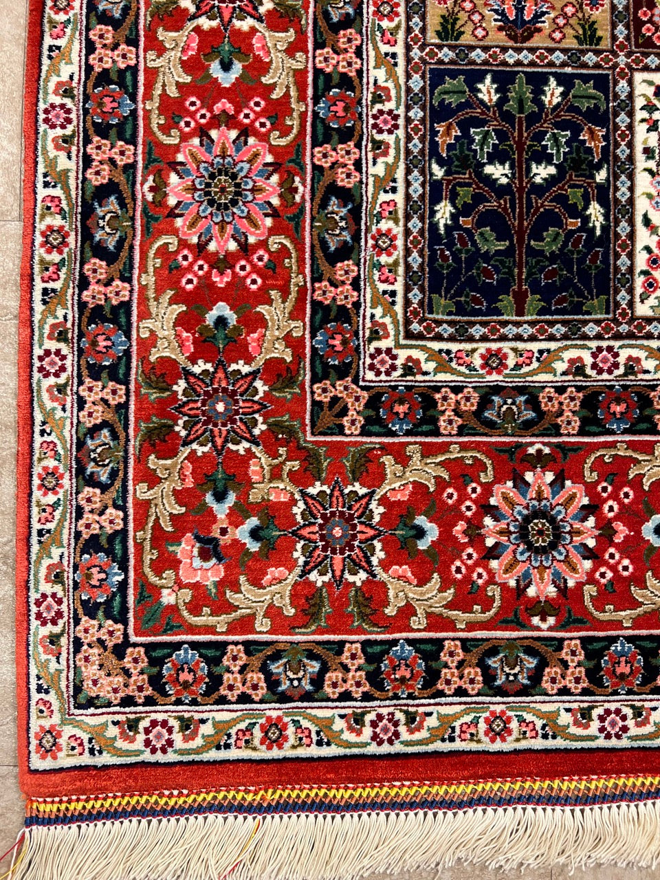 Hand-Knotted Persian Bakhtiari Four Season Pure Silk Carpet product image #27562538664106