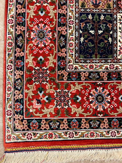 Hand-Knotted Persian Bakhtiari Four Season Pure Silk Carpet