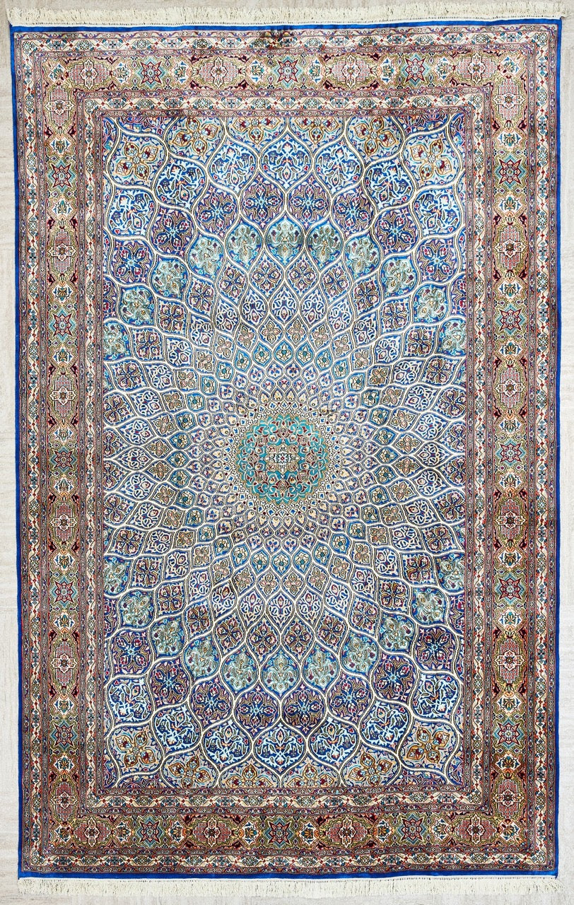 Kashmir Handcrafted Silk Area Rug Persian Gonbad Design