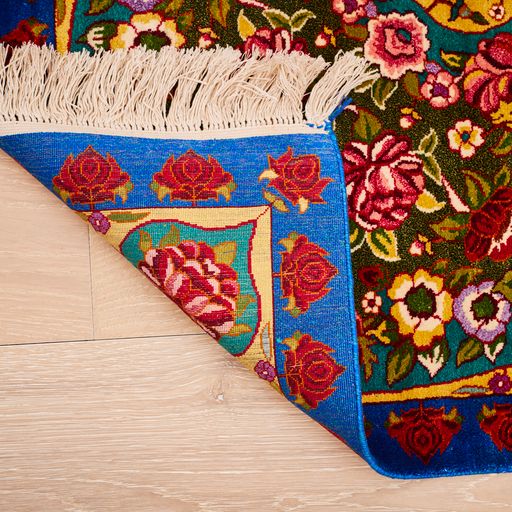 Kashmir Handmade Silk Rug Floral Rose Medallion Design